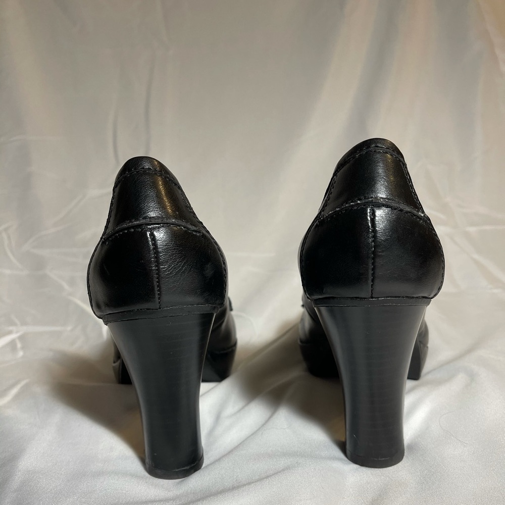 Y2K Spring Heels - Picture 3 of 3